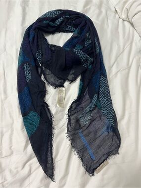Burberry Navy Scarf with Teal & Blue Pattern